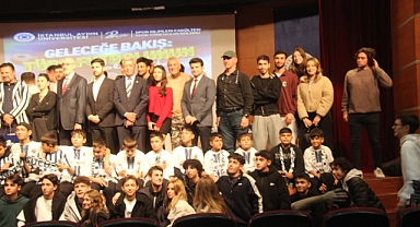 Türk Futbolunun Geleceği İstanbul’da Masaya Yatırıld.