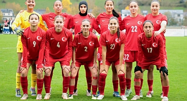 U17 Kız Millî Takımımızdan Şampiyona’ya Galibiyetle Merhaba!