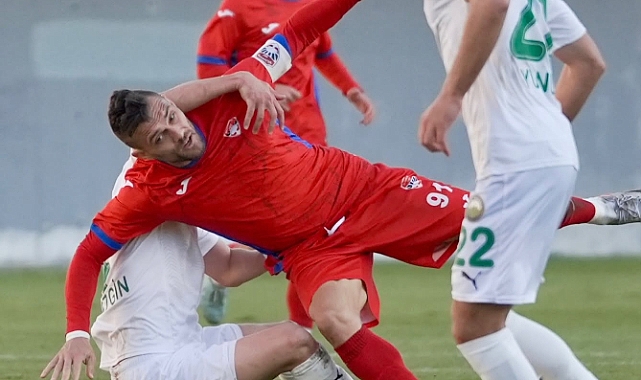 3. Lig’de Nilüfer’de Sessizlik: Bursa Nilüfer FK ve Silivrispor Berabere