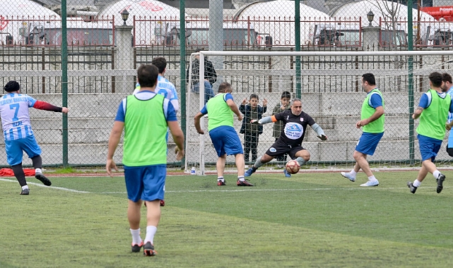 Esenyurt’ta Mahalleler Arası Futbol Heyecanı Sürüyor