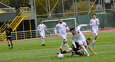 Küçükçekmece İ. Yurdu İç Sahada Yine Kayıp