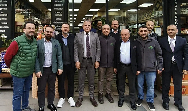 Küçükçekmece Kaymakamı Anteplioğlu Ovali Bey'i Ziyaret etti 