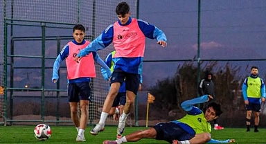 Küçükçekmece Sinopspor Antalya’da Kampa Girdi