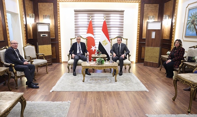 Sağlık Bakanı Prof. Dr. Kemal Memişoğlu, Kahire’de Resmî Temaslarda Bulundu