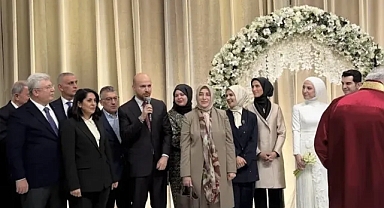 Bakan Yardımcısı Safa Koçoğlu ve Mehmet Gürsoy Nikah Töreniyle Dünyaevine Girdi