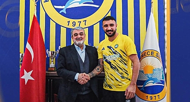 Golcü Bora Taşdemir Küçükçekmece Sinopspor'da