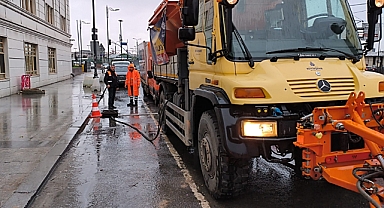 İstanbul’da Fırtına ve Sağanak Yağış Alarmı