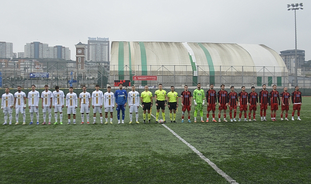 Küçükçekmece Sinopspor'dan Zirveye Ortaklık: 4–2'lik Galibiyet