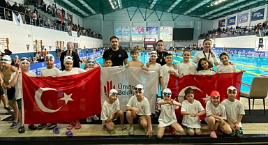 Ümraniye Belediyesi Spor Kulübü Yüzme Takımı'ndan Büyük Başarı