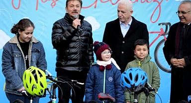Yılın İlk Gününde Bahçelievler’de 100 Çocuk Bisikletine Kavuştu