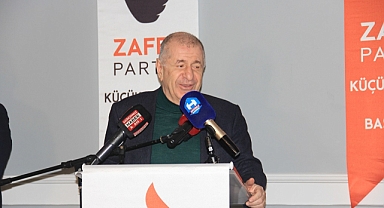 Zafer Partisi Küçükçekmece'de Toplumsal Meseleler Danışma Toplantısı Düzenledi