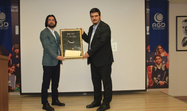 AGD Küçükçekmece'de Teşkilat Eğitimleri Sürüyor 