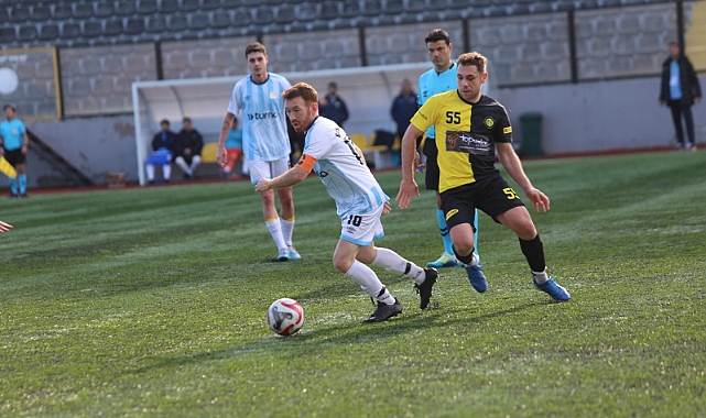 Avcılarspor üç puanı Hakem de bonusu hak etti