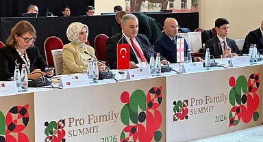 Bakan Göktaş’tan “Aile Odaklı Zirve”de Önemli Mesajlar