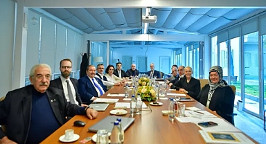 Başkan Turan Kültür ve Sanat Politikaları Kurulu Toplantısında