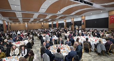 Esenyurt’ta Öğretmenlere İftar ve Müjde: İlk Öğretmenevi Geliyor