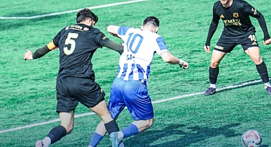 Küçükçekmece Spor’dan futbol dersi: Ergene Velimeşe 3-0 mağlup”