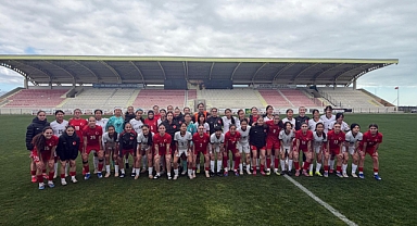 U17 Kız Millî Takımımız Hong Kong'u 2-0 Yendi