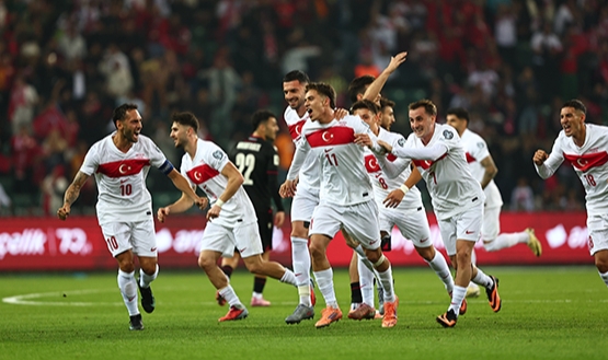 A Milli Takım'dan Tarihi Zafer: Türkiye Dünya Kupası'nda!