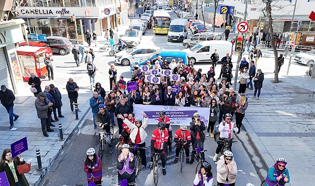 Avcılar’da 8 Mart Coşkusu: Kadınlar Eşitlik İçin Pedal Çevirdi