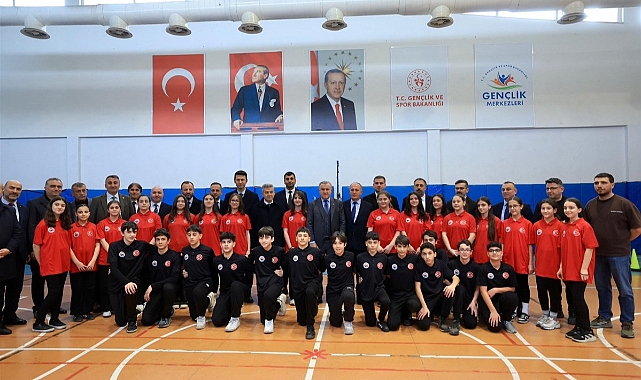 Bakan Osman Aşkın Bak’tan Arda Güler’e Övgü