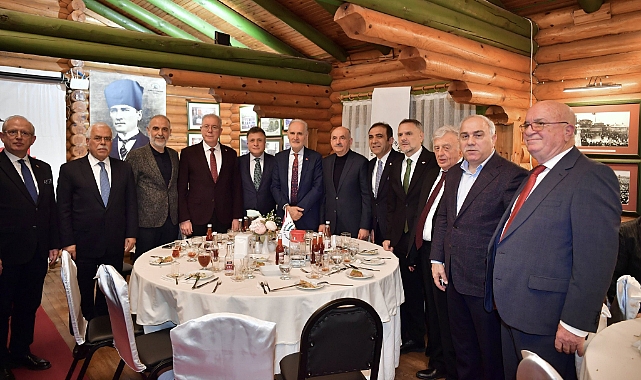Başkan Turan, Rumeli Türkleri Vakfı’nın Geleneksel İftar Sofrasında Hemşehrileriyle Buluştu