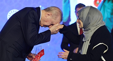 Cumhurbaşkanı Erdoğan“ Sağlıkta tertemiz bir sayfa açtık”