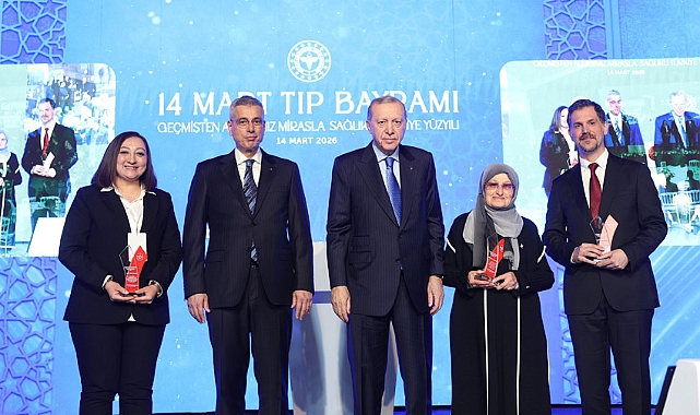 Cumhurbaşkanı Erdoğan“ Sağlıkta tertemiz bir sayfa açtık”