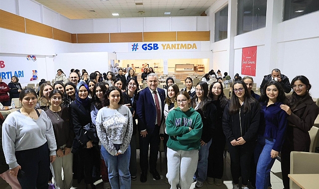 Dr. Osman Aşkın Bak, Spora Ambargo Konulmasına Karşıyız”