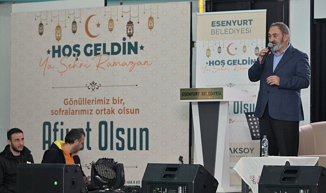 Esenyurt’ta Ramazan Coşkusu: Dursun Ali Erzincanlı’dan Şiir Dinletisi