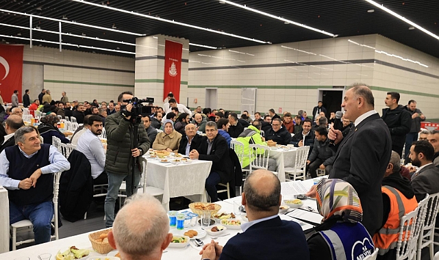 İBB Başkanvekili Nuri Aslan Sancaktepe’de İncelemelerde Bulundu, Metro Çalışanlarıyla İftarda Buluştu