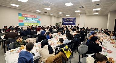 Küçükçekmece’de Ramazan Sofraları ve Etkinliklere Yoğun İlgi