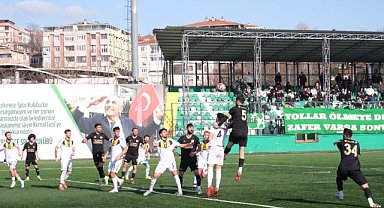 Küçükçekmecespor Evinde Kapaklıspor’a Takıldı