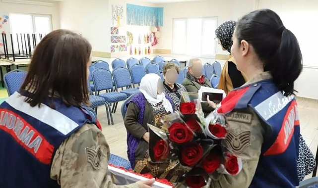 Mardin’de Jandarma’dan anlamlı Yaşlılar Haftası ziyareti