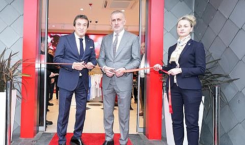 Riva’da Millî Takım ve Damat Tween Koleksiyonu Sporseverlerle Buluştu