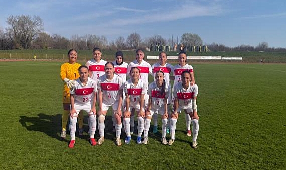 U17 Kız Millî Takımımız, İtalya'ya 3-0 Mağlup Oldu