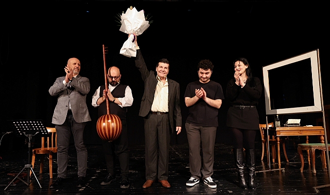 “Veli’nin Oğlu Orhan” Küçükçekmece’de Seyirciyle Buluştu