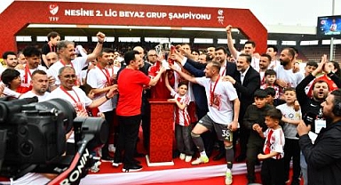 Batman Petrol Spor A.Ş. Şampiyonluk Kupasını Aldı