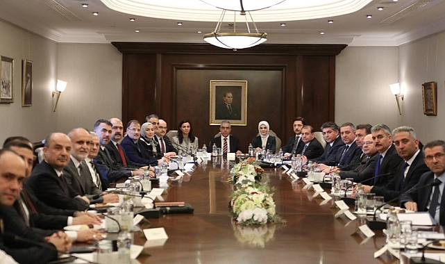 Çocukların İyilik Hali İçin Üç Aşamalı Politika”