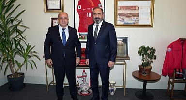 Ercüment Taşdemir’den, TFF Başkan Vekili Mecnun Otyakmaz’a Ziyaret