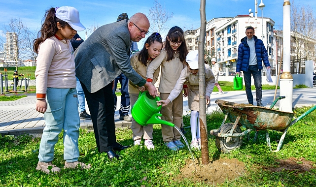 Esenyurt Belediyesi’nden Öğrencilere Anlamlı Sıfır Atık Etkinliği
