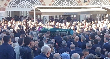 Küçükçekmece Belediye Başkanı Kemal Çebi'nin Acı Günü: Kardeşi Ömer Çebi Son Yolculuğuna Uğurlandı