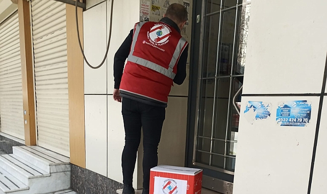 Küçükçekmece Duyarlı İnsanlar Platformu Ramazan’da Gönülleri Fethetti: Yüzlerce Aileye Umut Oldu 