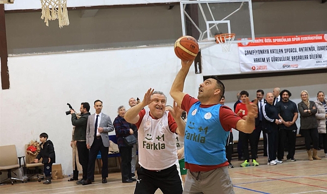 Özel Sporcularla Parkede Dostluk ve Sevgi Kazandı