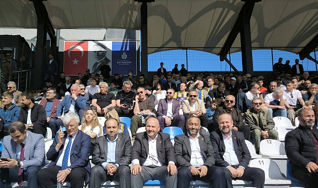 Saadet Partisi’nden Küçükçekmece Sinopspor’a Tribün Desteği