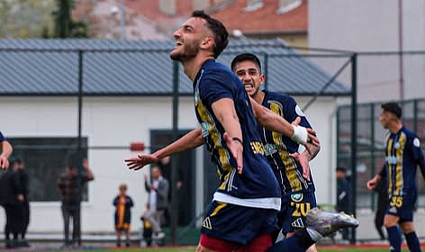 TFF 3. Lig 1. Grup’ta Çifte Rekabet: Şampiyonluk ve Gol Krallığı Yarışı