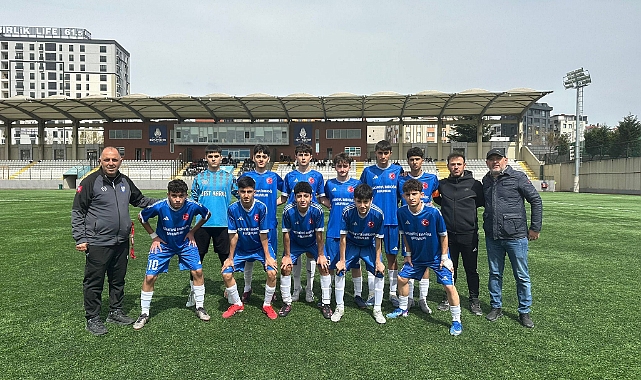 U15’te Zirve Yürüyüşü: Başakşehir Temsilcisi Türkiye Yolunda