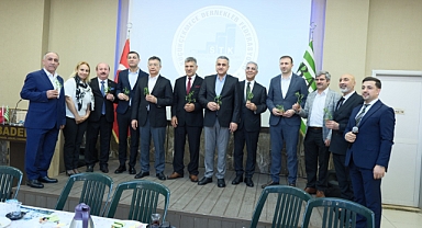 Bingöl Adaklılar Derneği’nde Büyük Buluşma: KÜDEF 4. Yıl İstişare Programı Yoğun Katılımla Gerçekleşti 