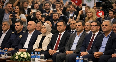 Fotoğraf Var, İcraat Yok: “Bu Şehir Sosyal Medya Sahnesine Döndü”