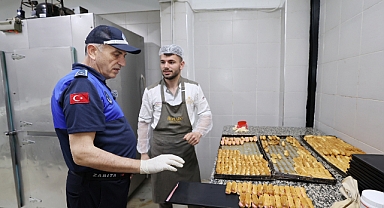 Küçükçekmece Belediyesi’nden Bayram Hazırlıkları